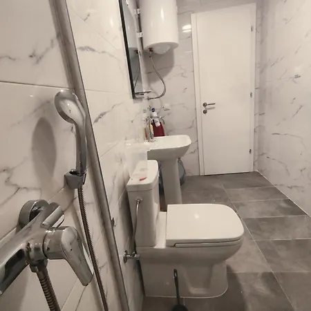 Aquarelle Sa Bazenom, Delux Sa Bazenom Vrnjacka Banja