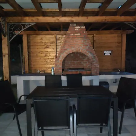 Aquarelle Sa Bazenom, Delux Sa Bazenom Apartamento *