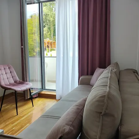 Aquarelle, Delux Sa Bazenom Vrnjacka Banja